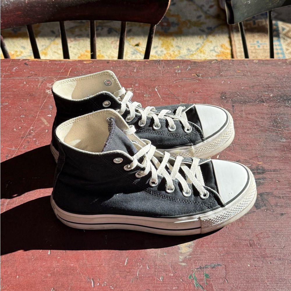 Converse Platform High-Top Chuck Taylor Sneaker